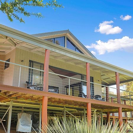 Redgum Treehouse - Outstanding Luxury In The Heart Of Wine Country And Minutes From The Beaches Villa Quindalup Exterior photo